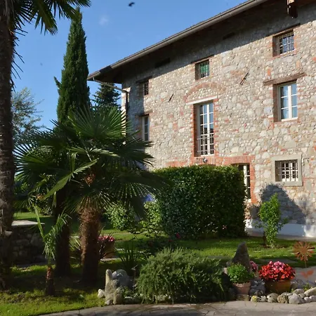 Apasrtment San Bernardo In Apartamento Údine