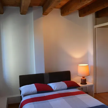 Apasrtment San Bernardo In Údine